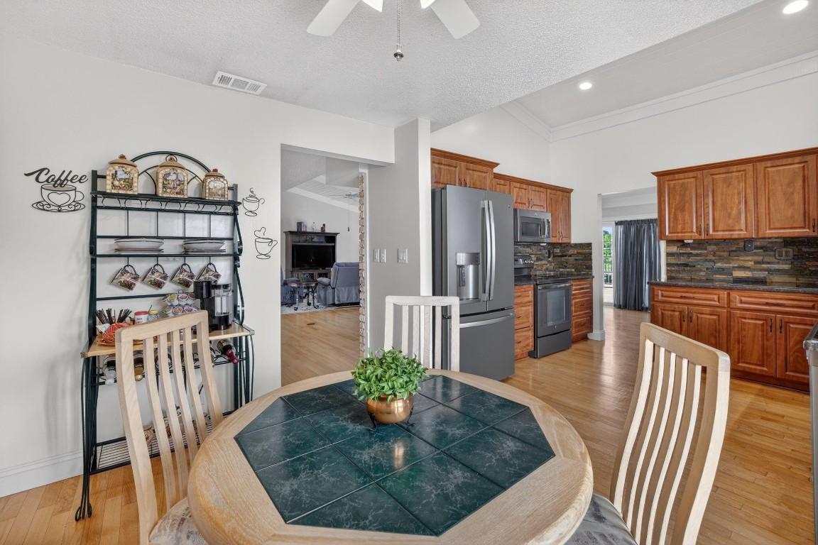 Woodmont Tr 69 96-4 B - Residential