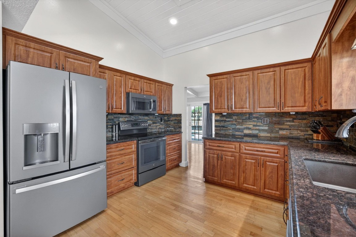 Woodmont Tr 69 96-4 B - Residential