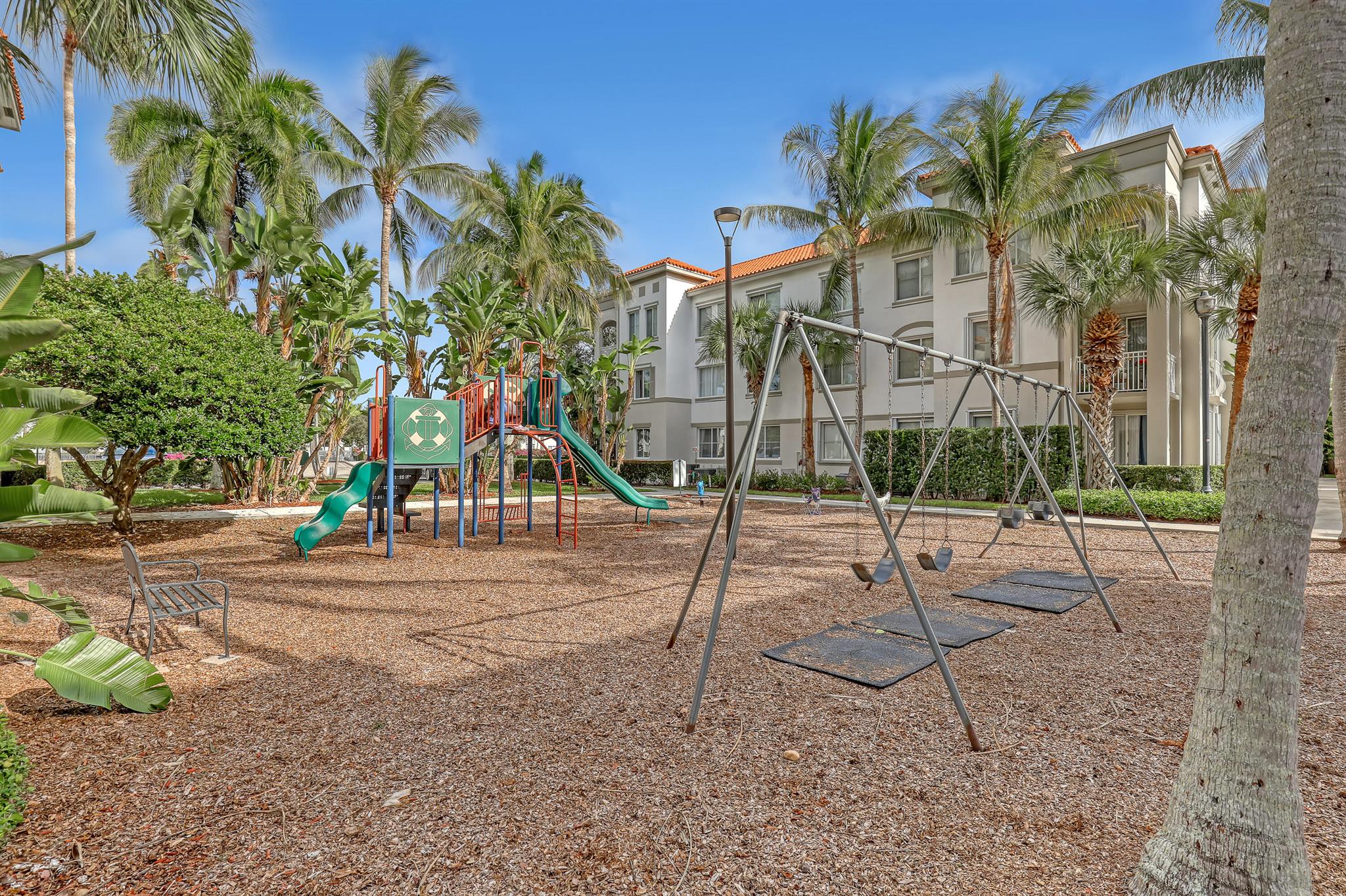 RESIDENCES AT LEGACY PLAC - Residential Lease