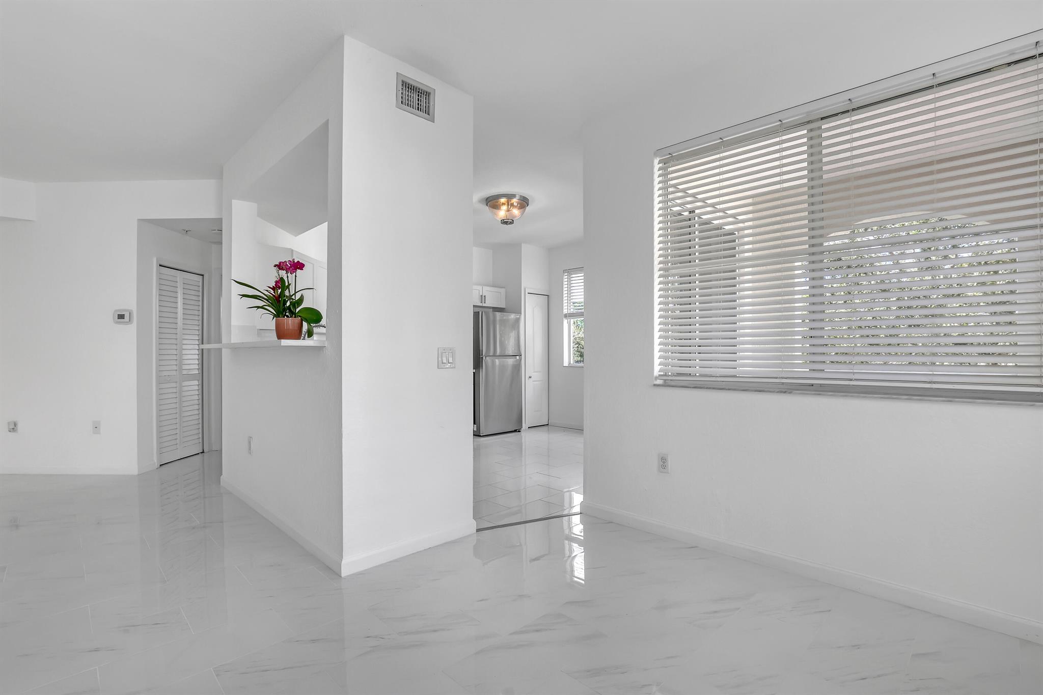 RESIDENCES AT LEGACY PLAC - Residential Lease