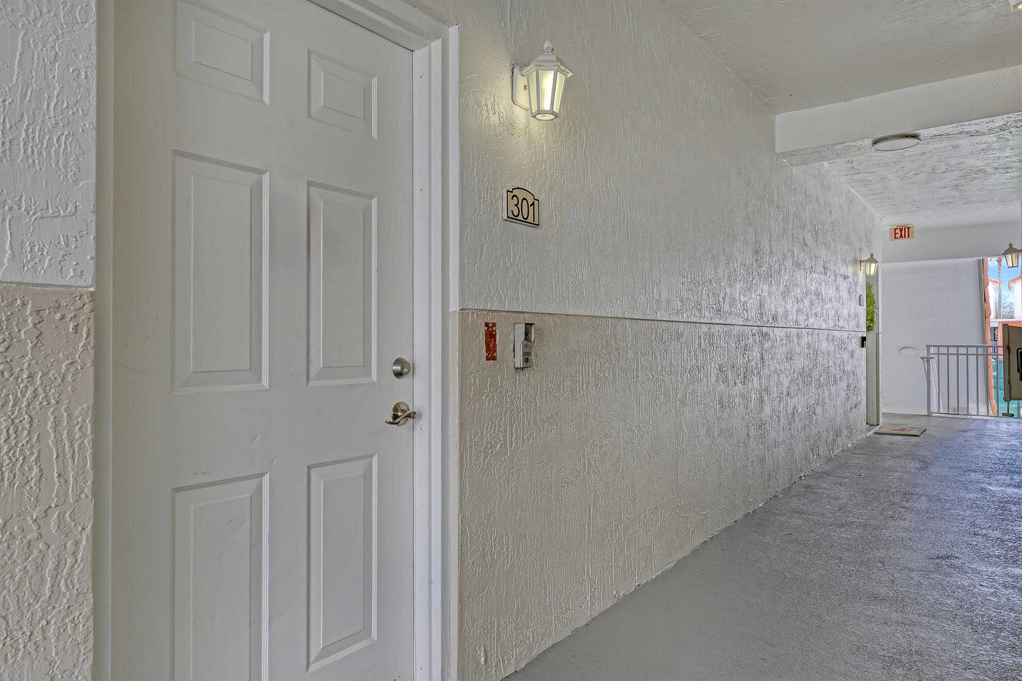 RESIDENCES AT LEGACY PLAC - Residential Lease