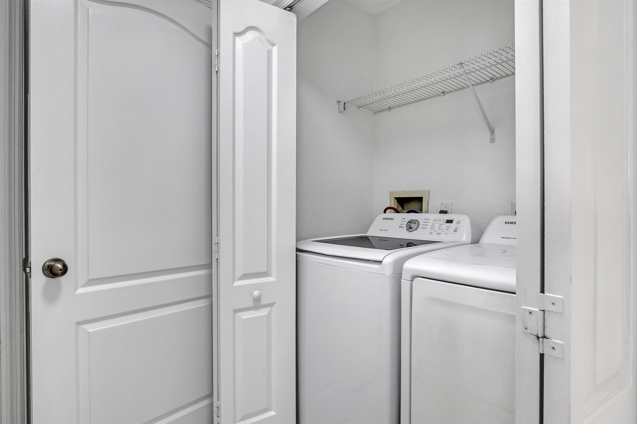 RESIDENCES AT LEGACY PLAC - Residential Lease