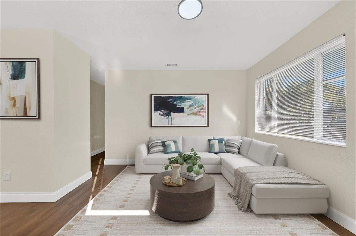 Armstrong Manor - Residential