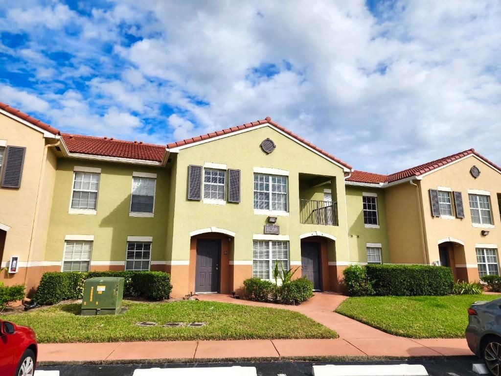 Photo of 10366 Fox Trail Road S #1703, Royal Palm Beach, FL 33411 (MLS # R11138626)
