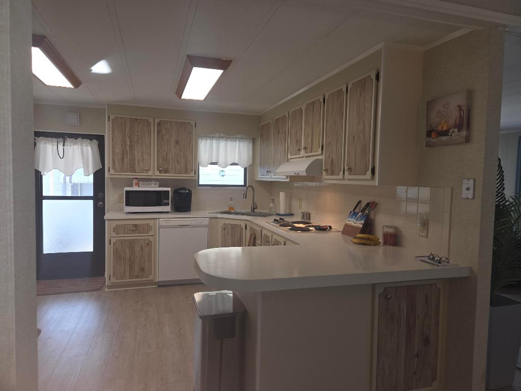 CAMBRIDGE AT HERITAGE RIDGE - Residential