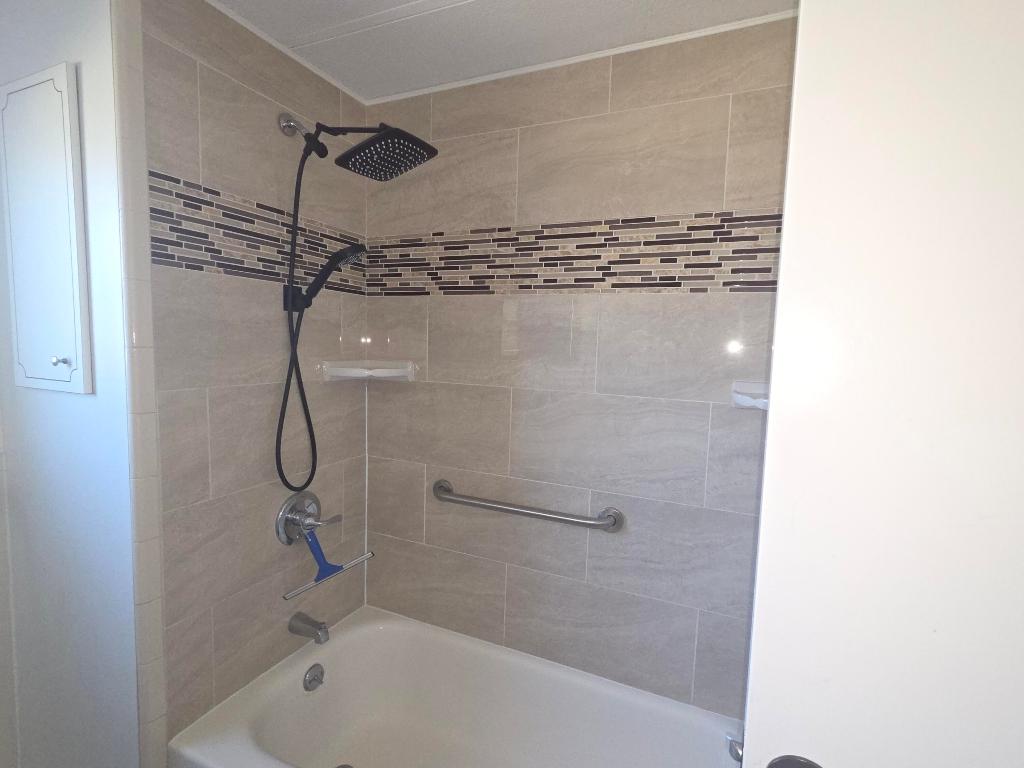 CAMBRIDGE AT HERITAGE RIDGE - Residential