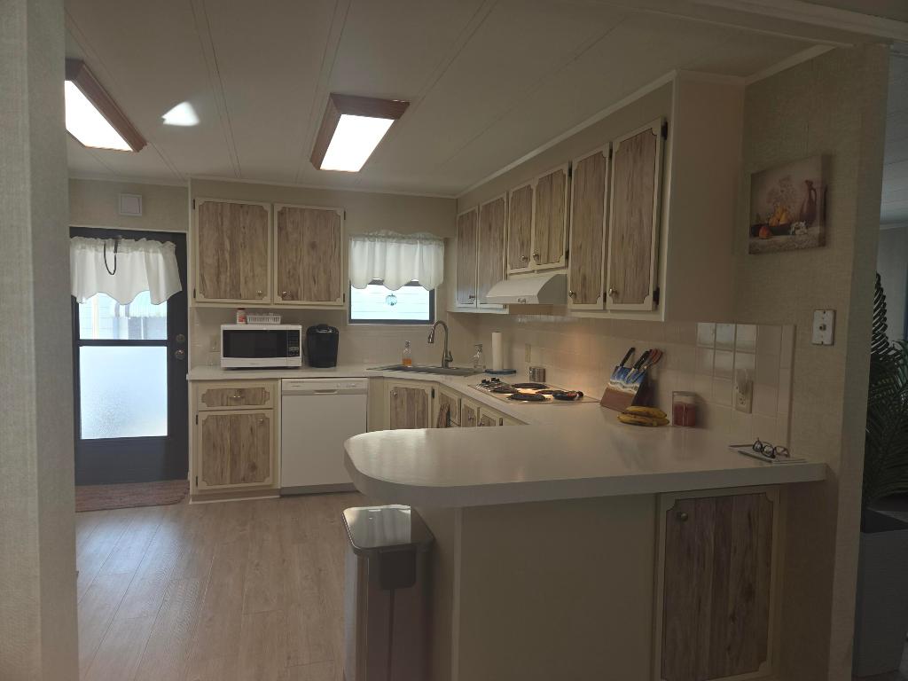 CAMBRIDGE AT HERITAGE RIDGE - Residential