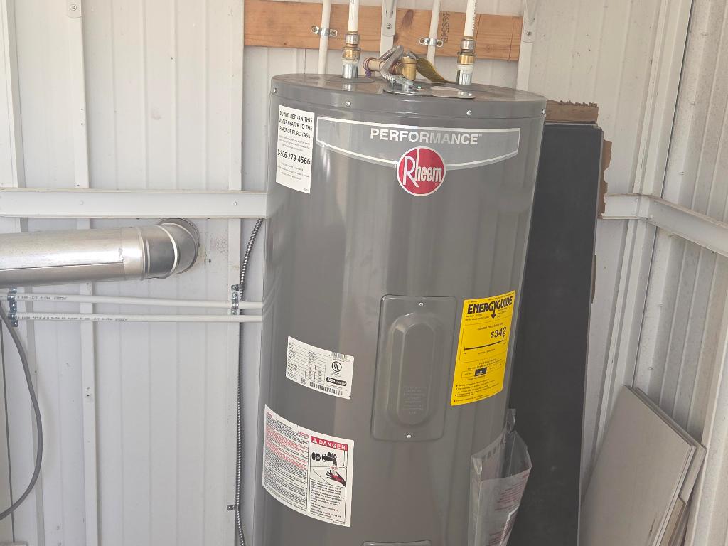 CAMBRIDGE AT HERITAGE RIDGE - Residential