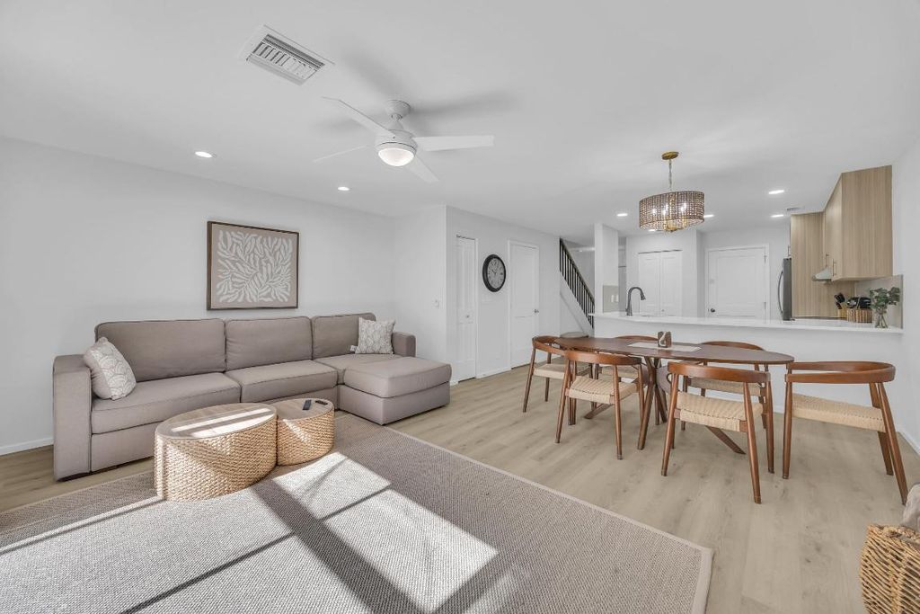 Photo of 107 Wooden Mill Terrace, Jupiter, FL 33458 (MLS # R11123228)