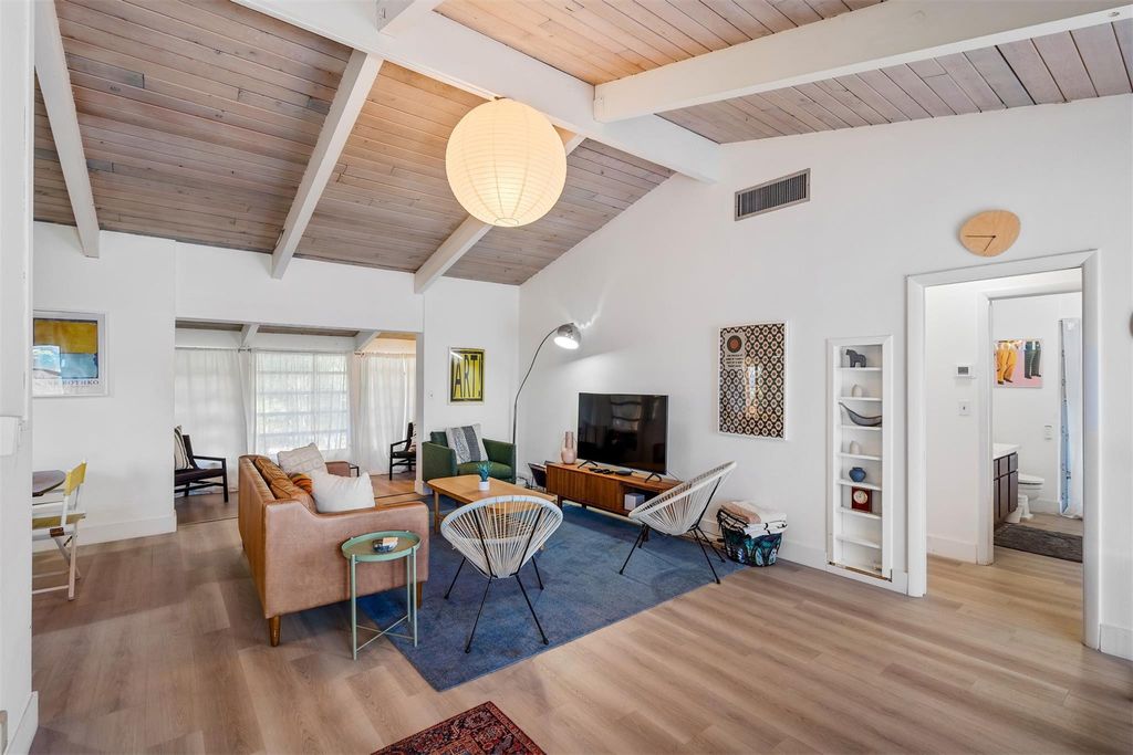 Photo of 413 Michigan Place, West Palm Beach, FL 33409 (MLS # F10481116)