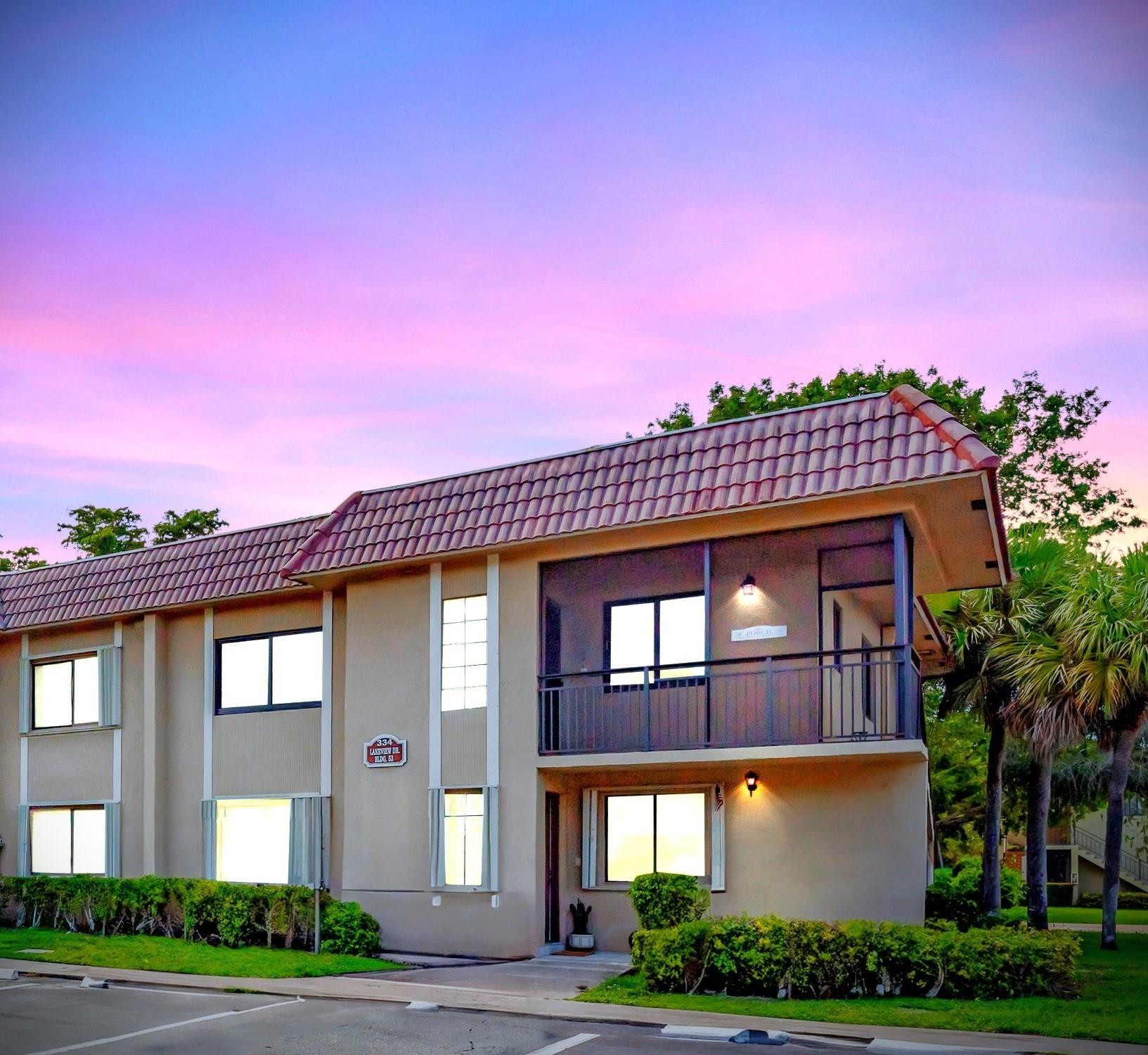 RACQUET CLUB GARDEN APTS - Residential