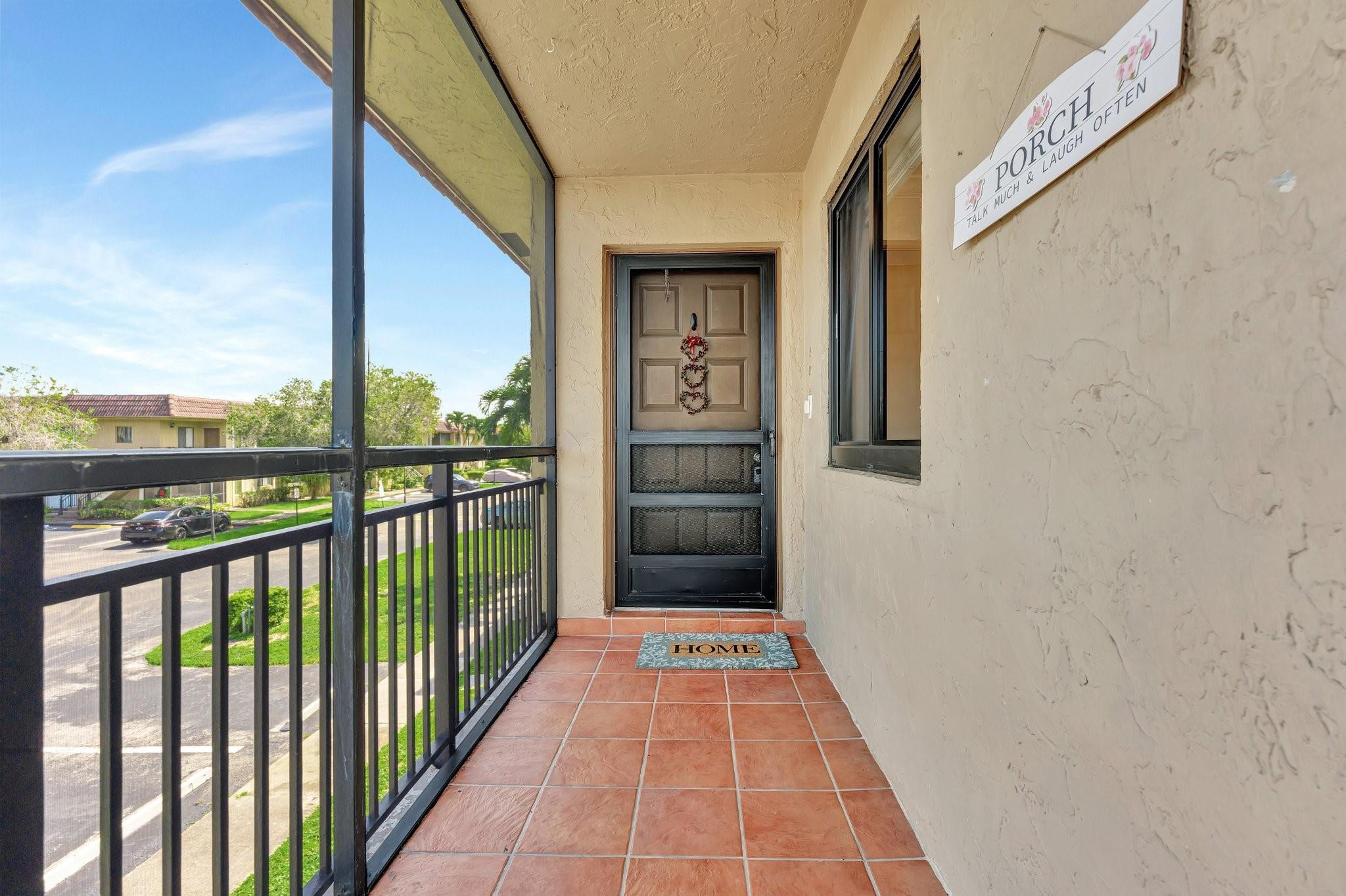 RACQUET CLUB GARDEN APTS - Residential