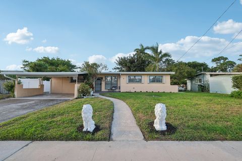 A home in Palm Springs