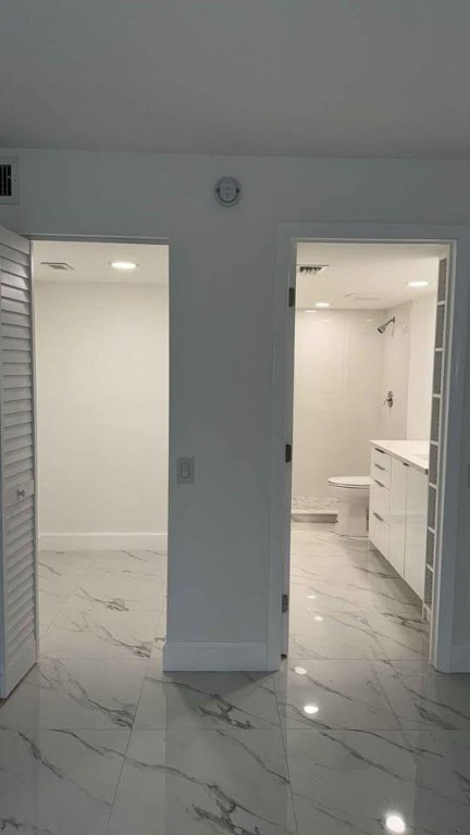 LIME BAY CONDOMINIUM - Residential