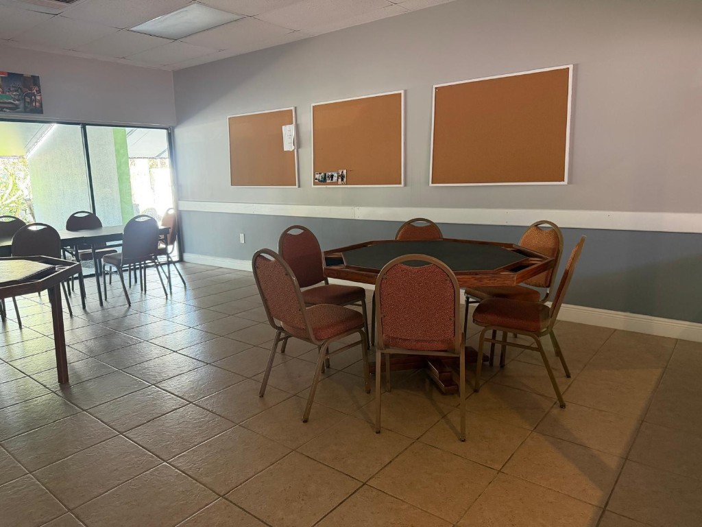 LIME BAY CONDOMINIUM - Residential