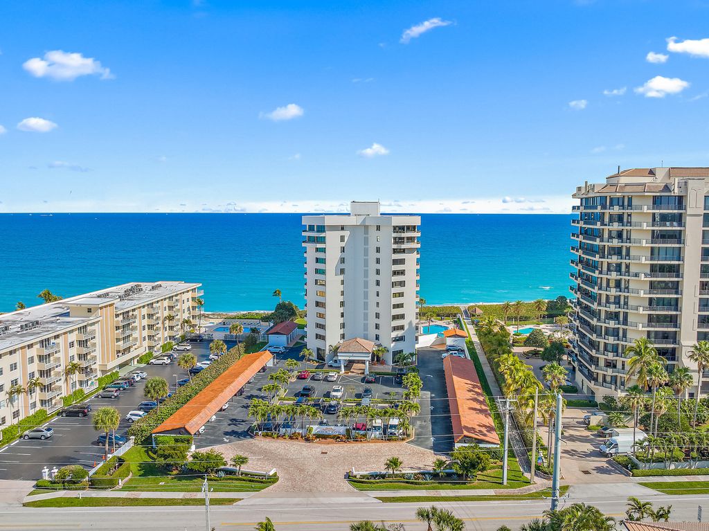 Photo of 600 Ocean Drive #5d, Juno Beach, FL 33408 (MLS # R10860416)