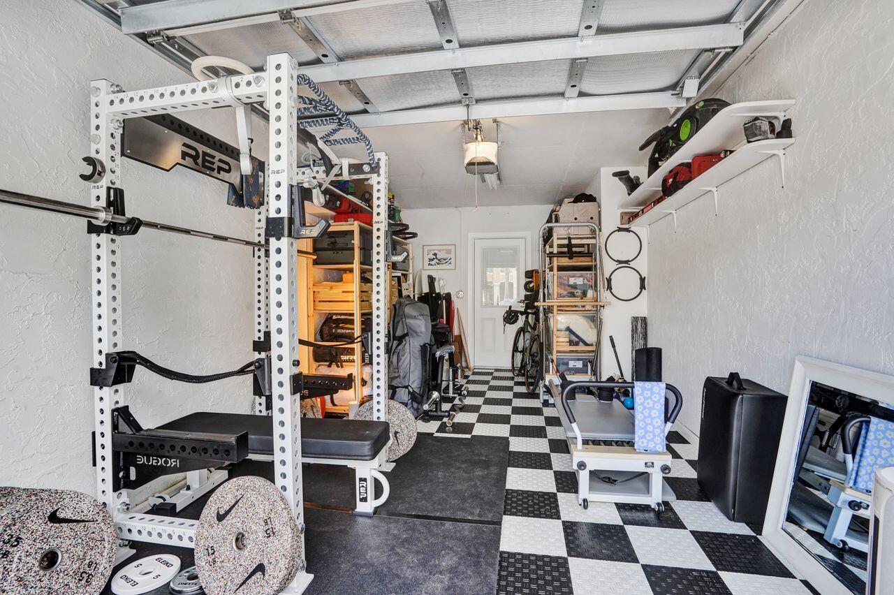 BAY REACH CONDO - Residential