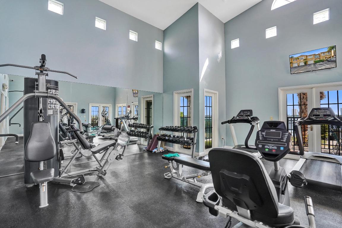 BAY REACH CONDO - Residential