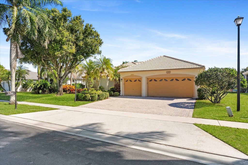 Photo of 12181 Rockledge Circle, Boca Raton, FL 33428 (MLS # R11142540)