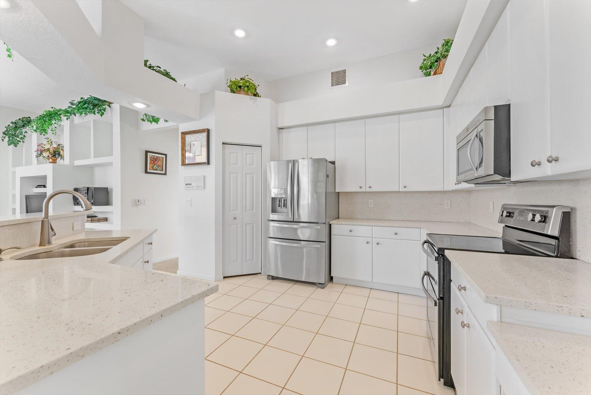 BOCA FALLS PAR L - Residential