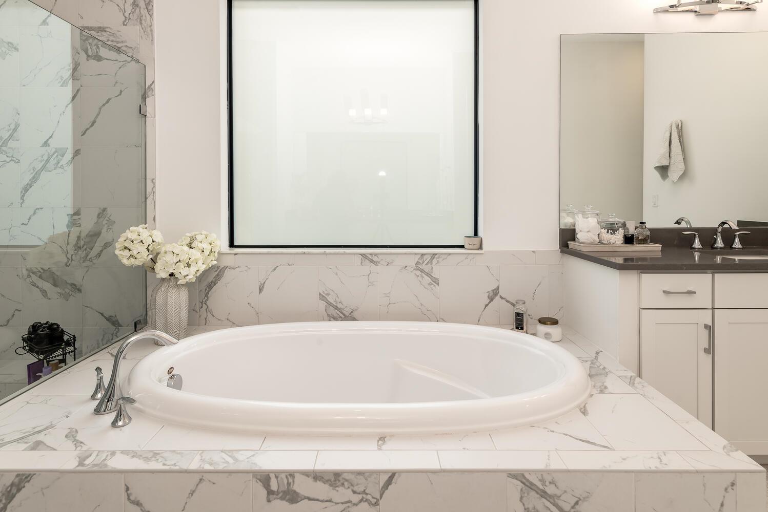 PALM MEADOWS ESTATES - Residential