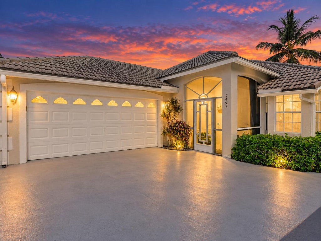 Photo of 7592 Ironbridge Circle, Delray Beach, FL 33446 (MLS # B26072889)