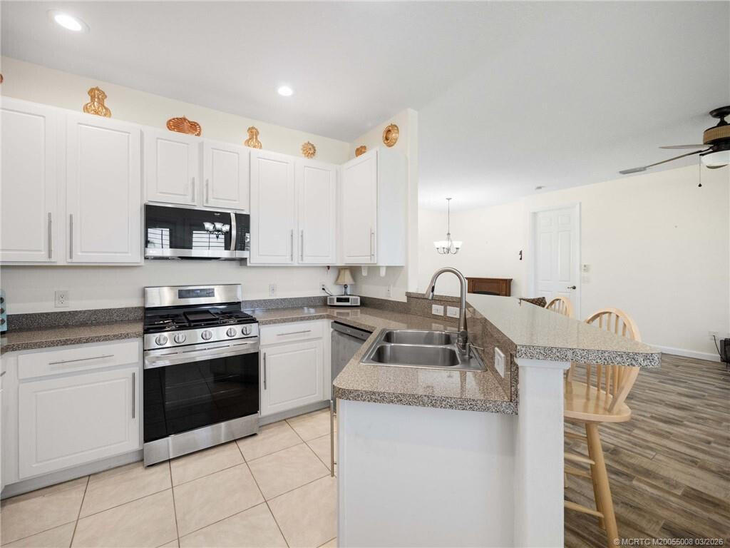 Hammock Lakes Ph I - Residential Lease