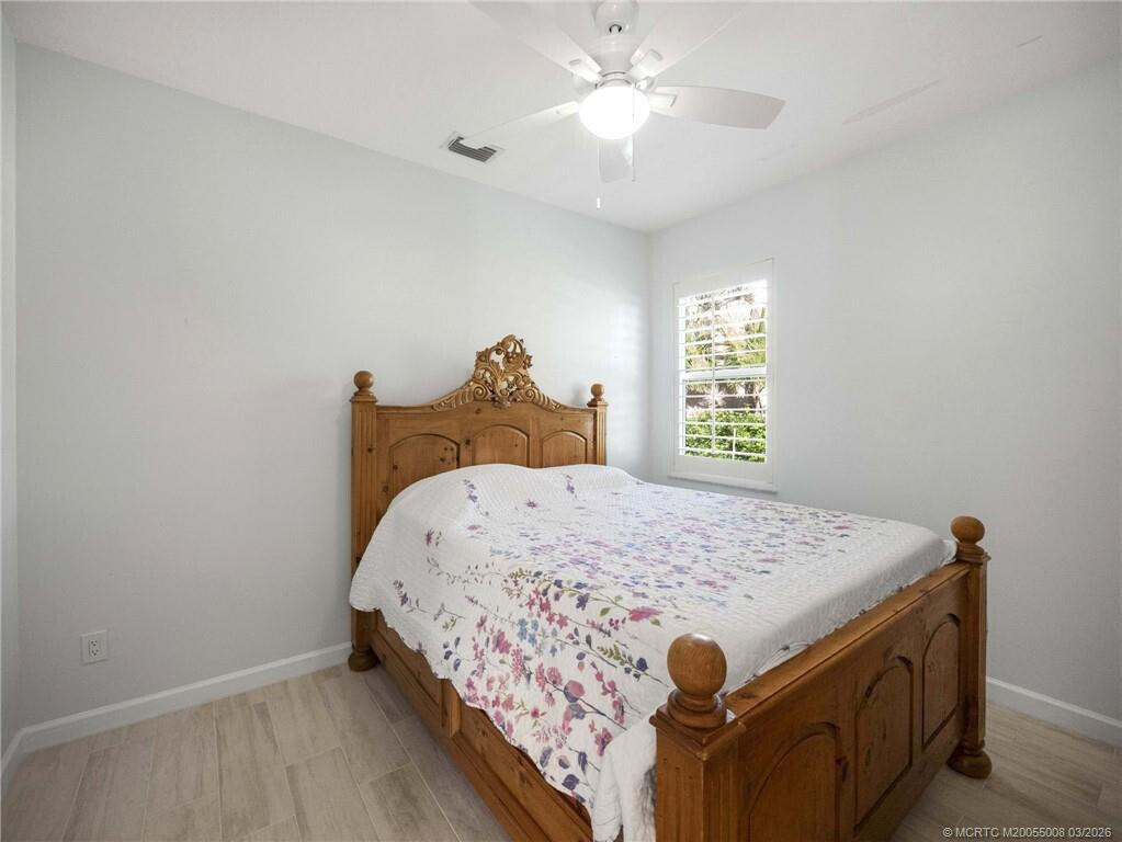 Hammock Lakes Ph I - Residential Lease