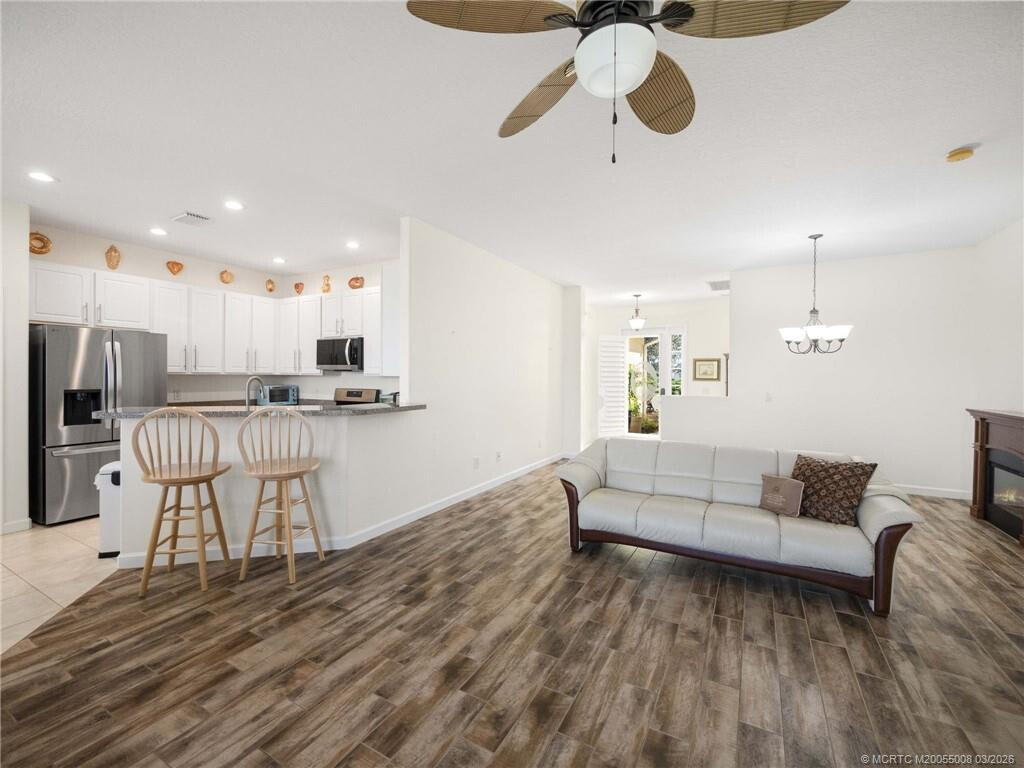 Hammock Lakes Ph I - Residential Lease