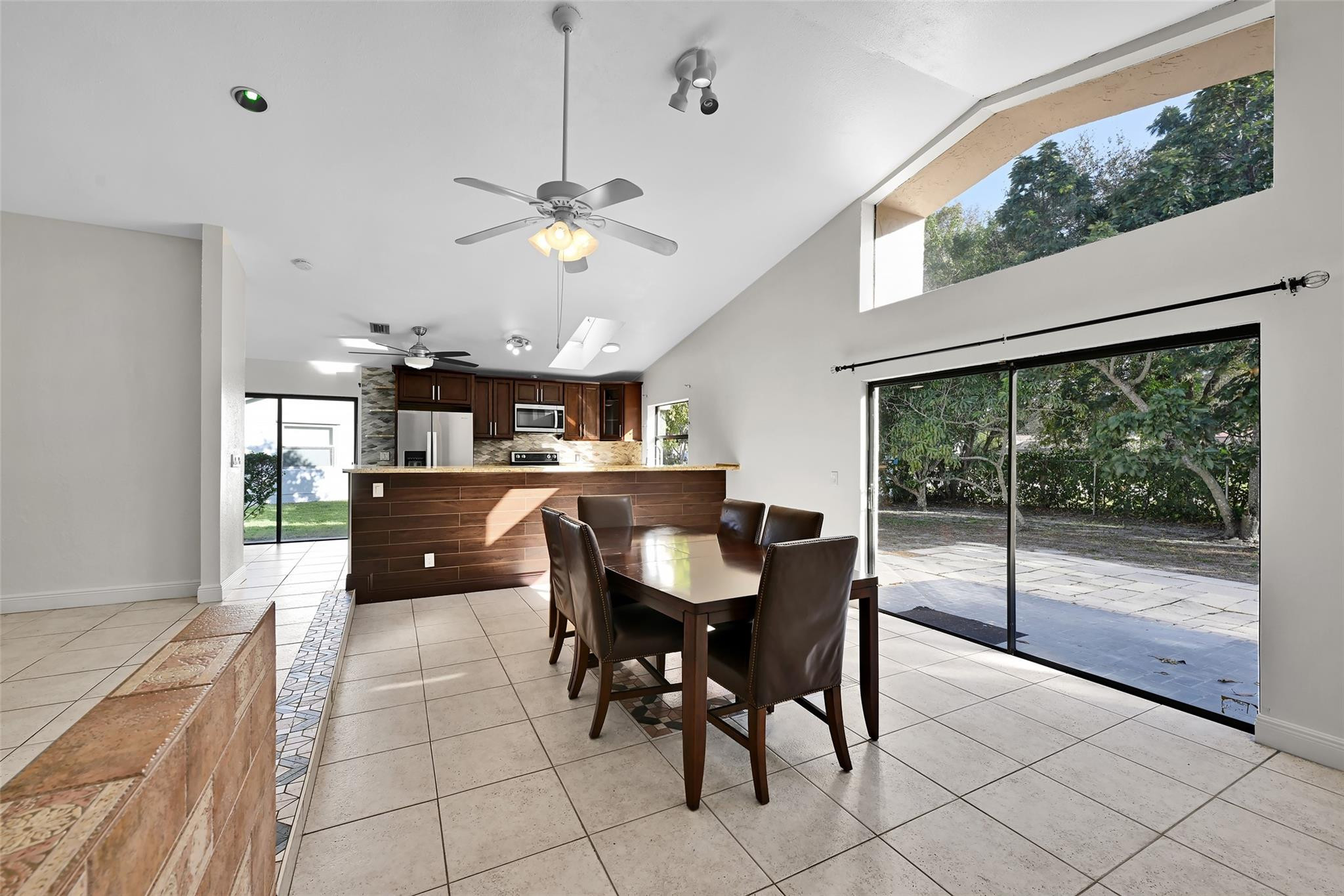 Cypress Glen 104-26 B - Residential