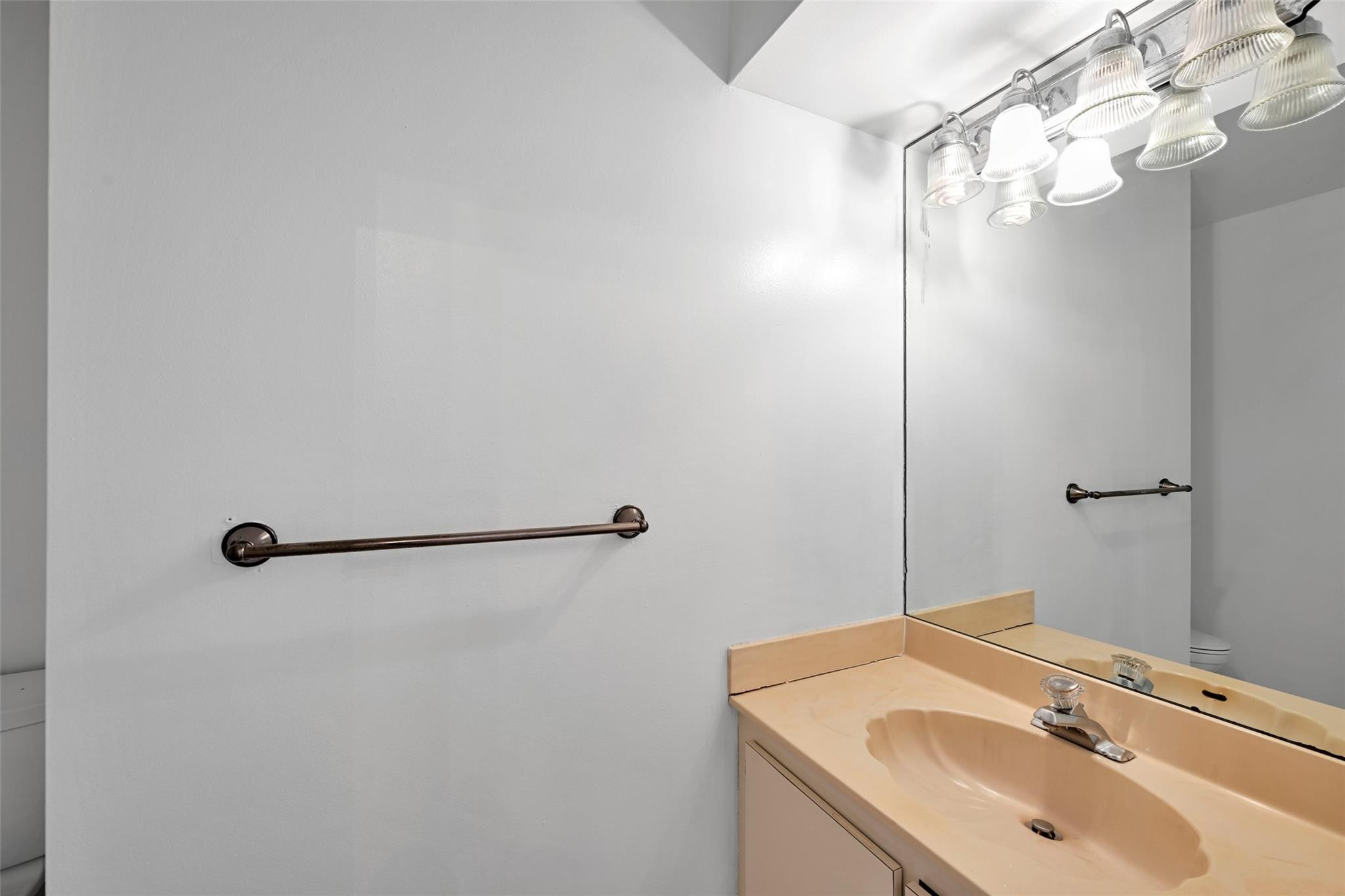 Cypress Glen 104-26 B - Residential