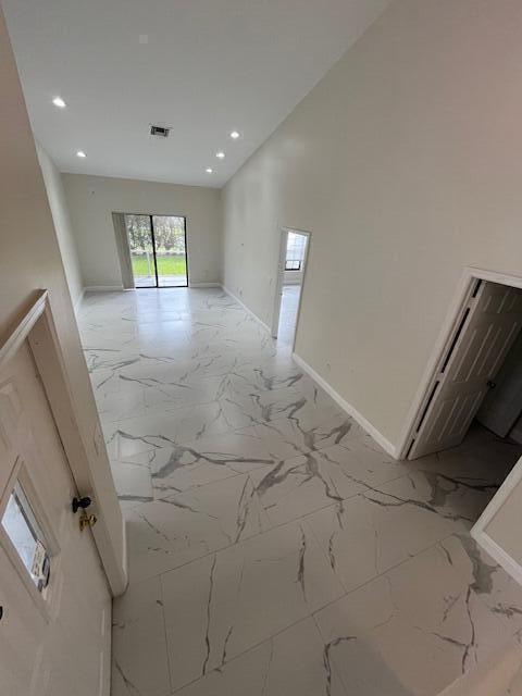 13501 Fountain View Boulevard