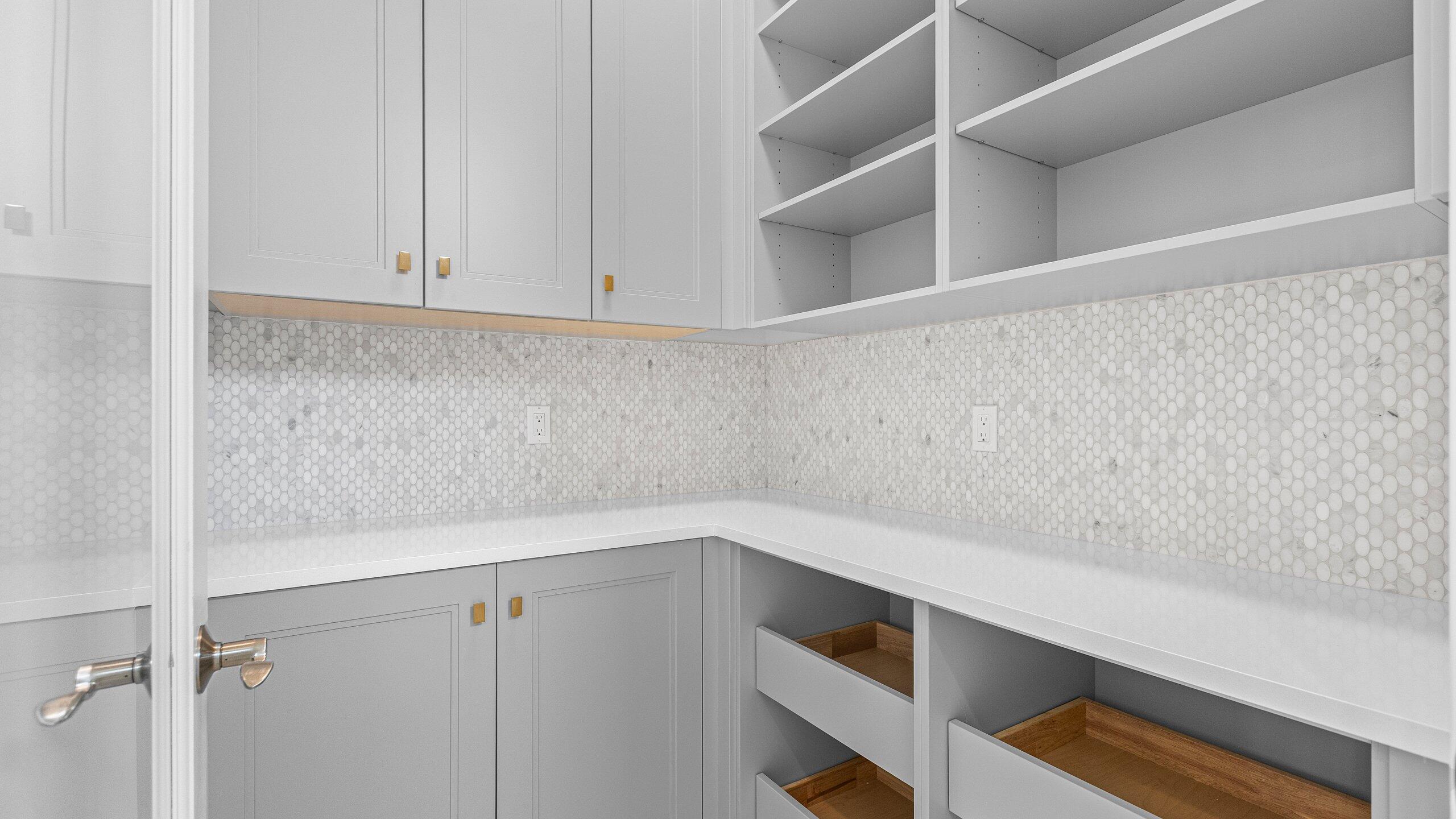 CRESSWIND PALM BEACH - Residential