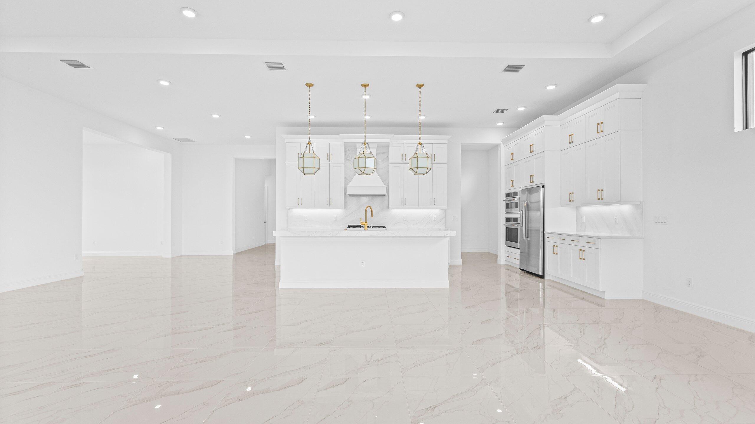 CRESSWIND PALM BEACH - Residential