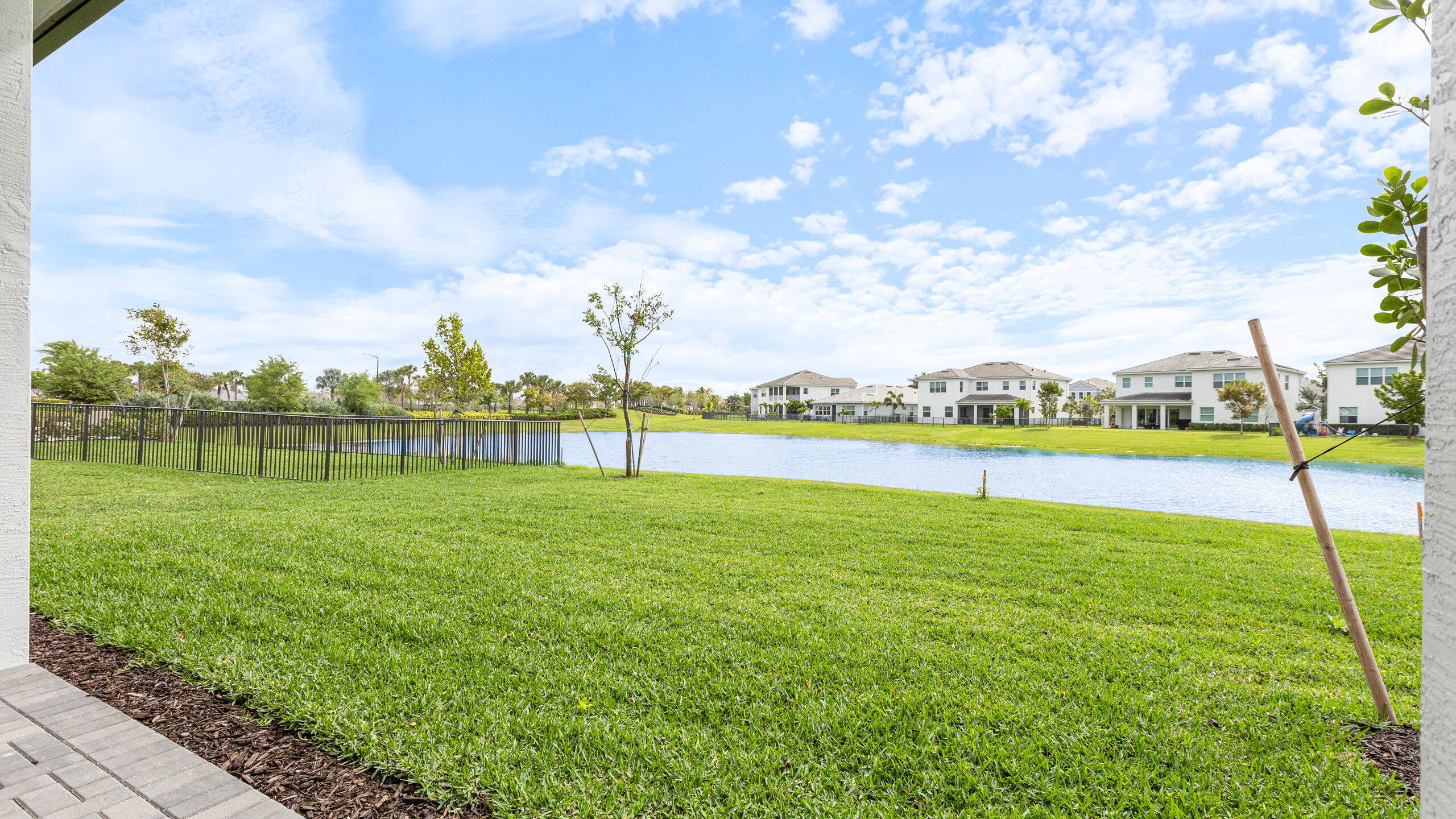 CRESSWIND PALM BEACH - Residential