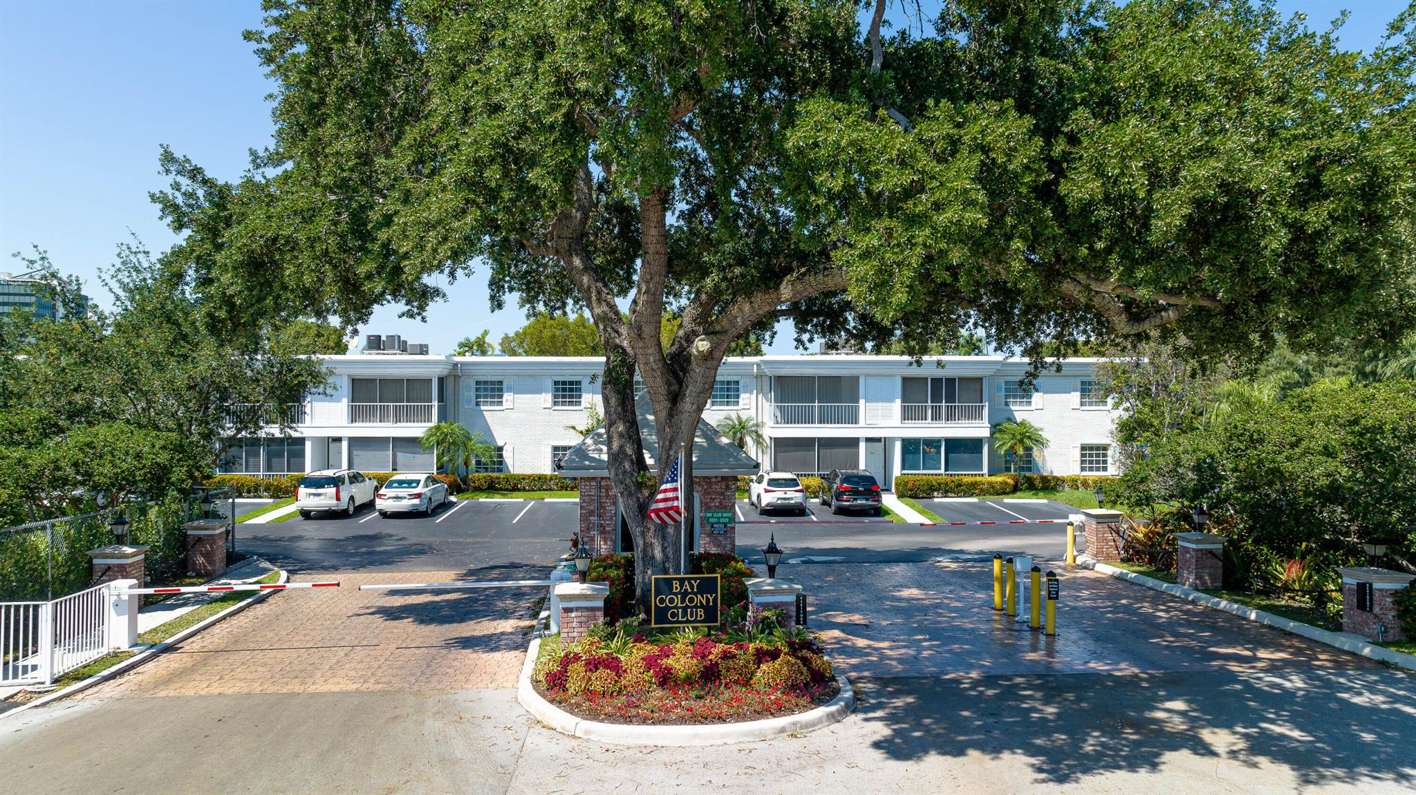 Bay Colony Club - Residential Lease