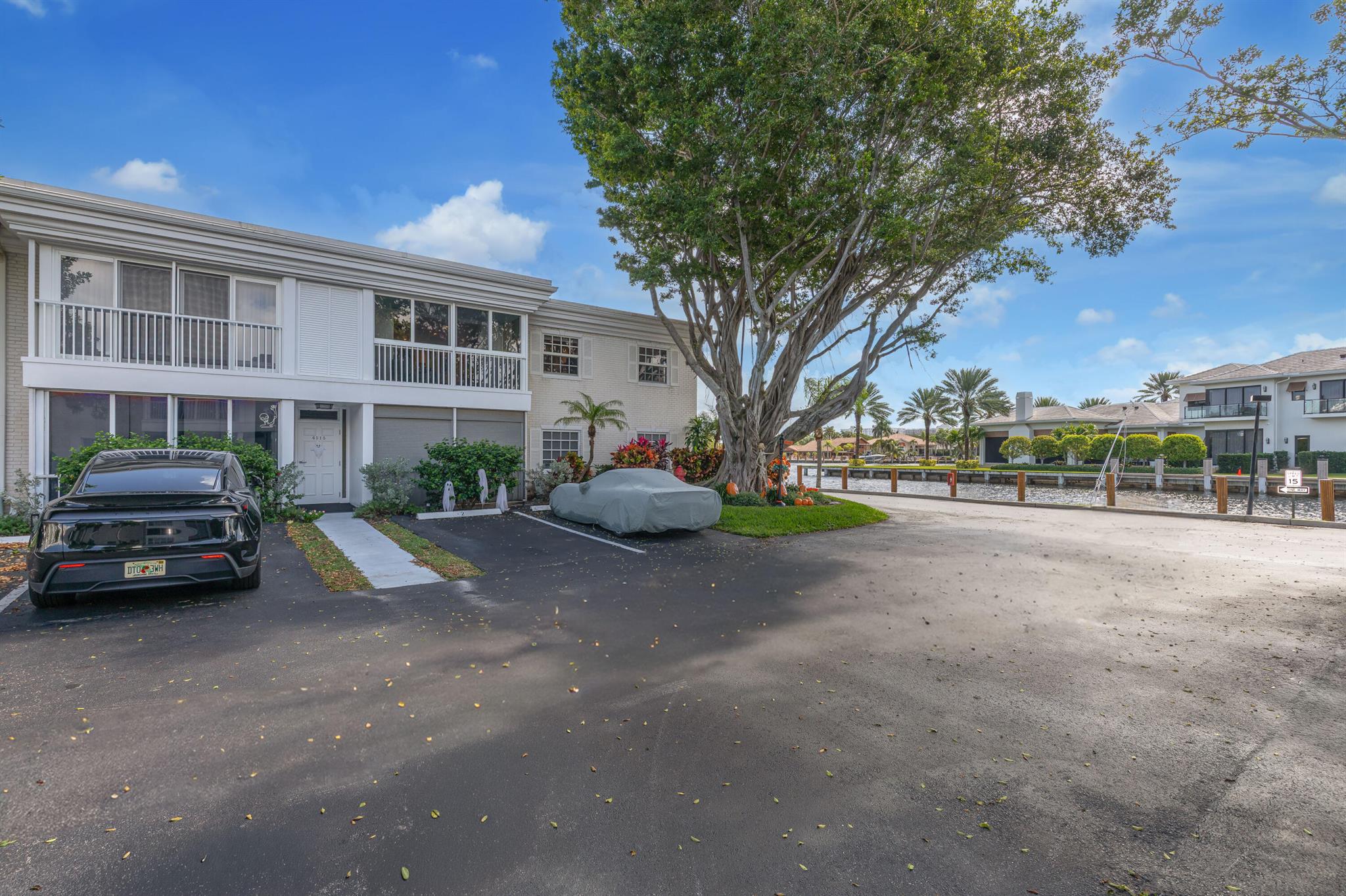 Bay Colony Club - Residential Lease