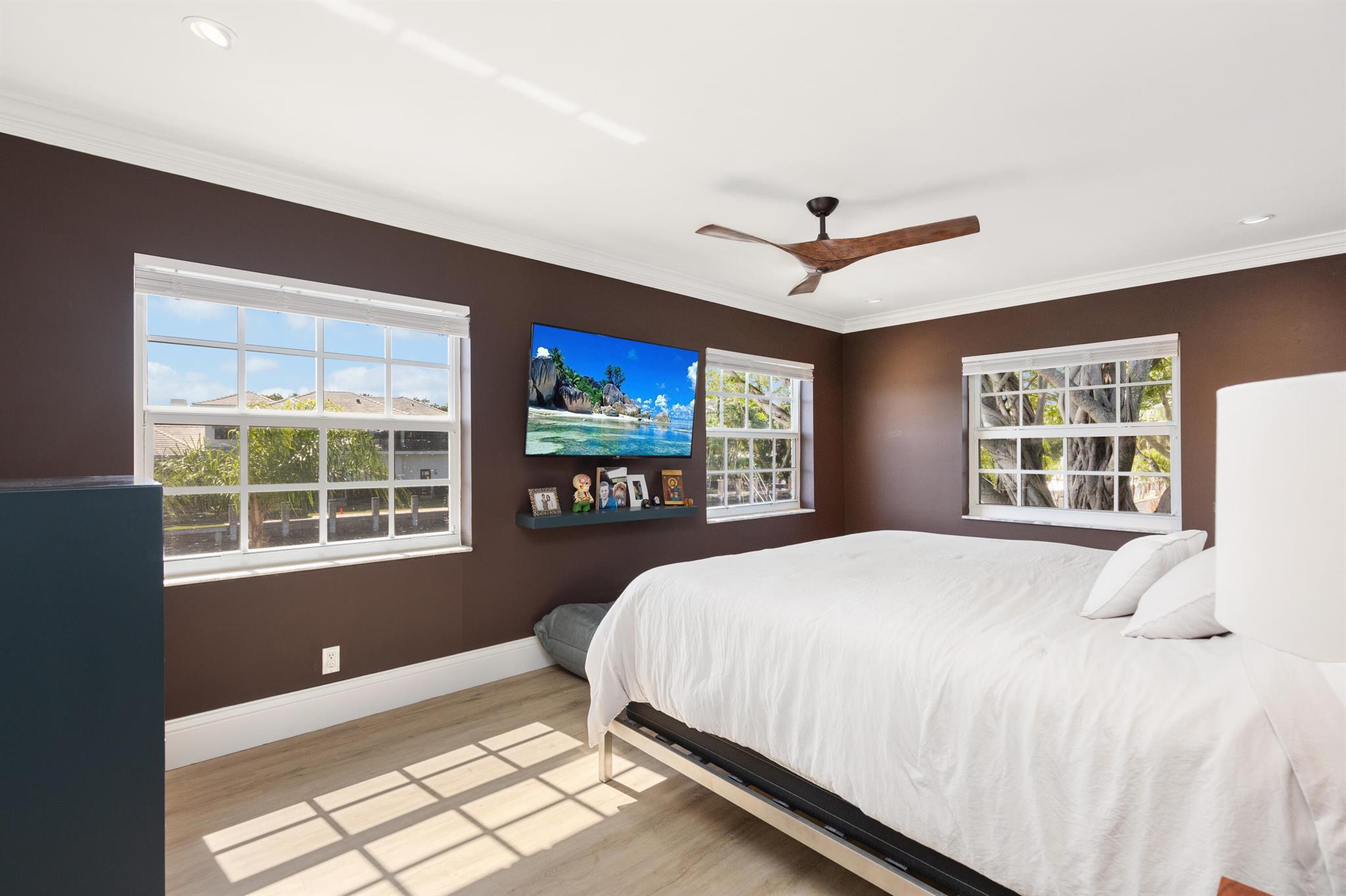 Bay Colony Club - Residential Lease