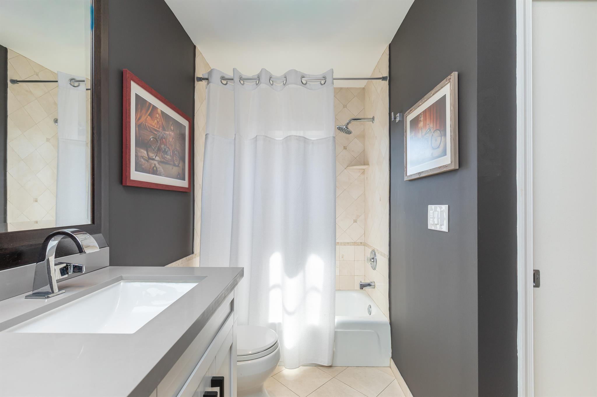 Bay Colony Club - Residential Lease