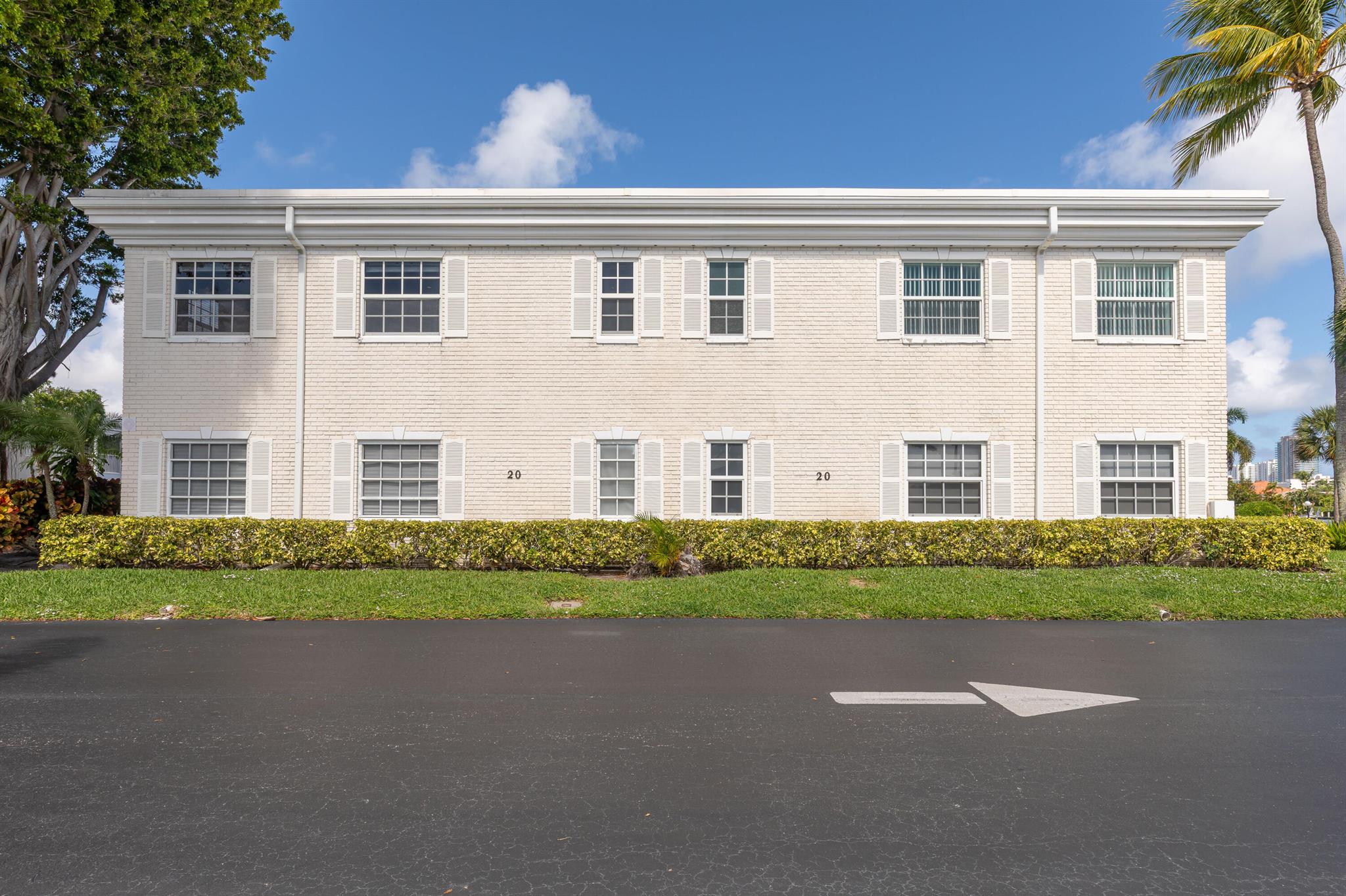 Bay Colony Club - Residential Lease