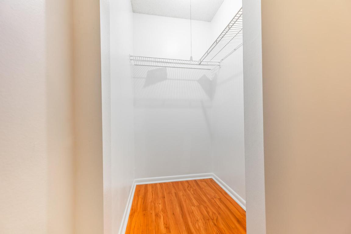 KING MOUNTAIN CONDO (AKA MONTEREY YACHT & COUNTRY - Residential