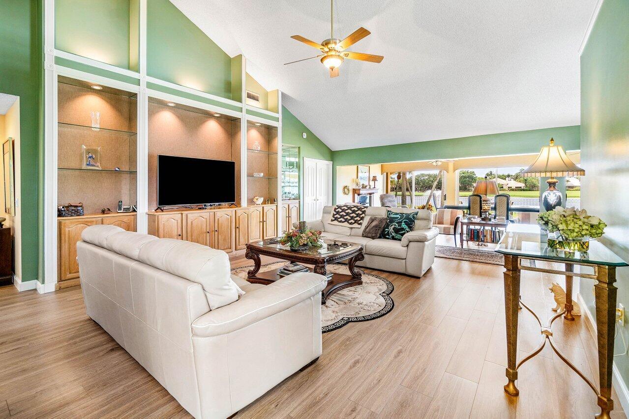 2306 Bear Pt.