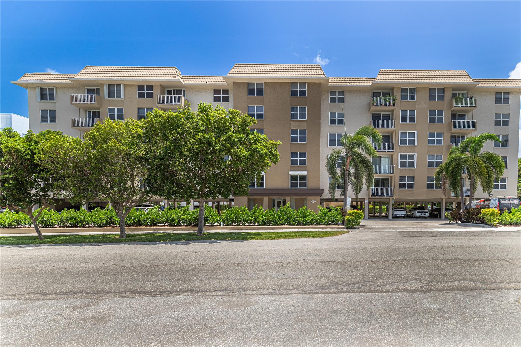1050 SE 15TH ST 409