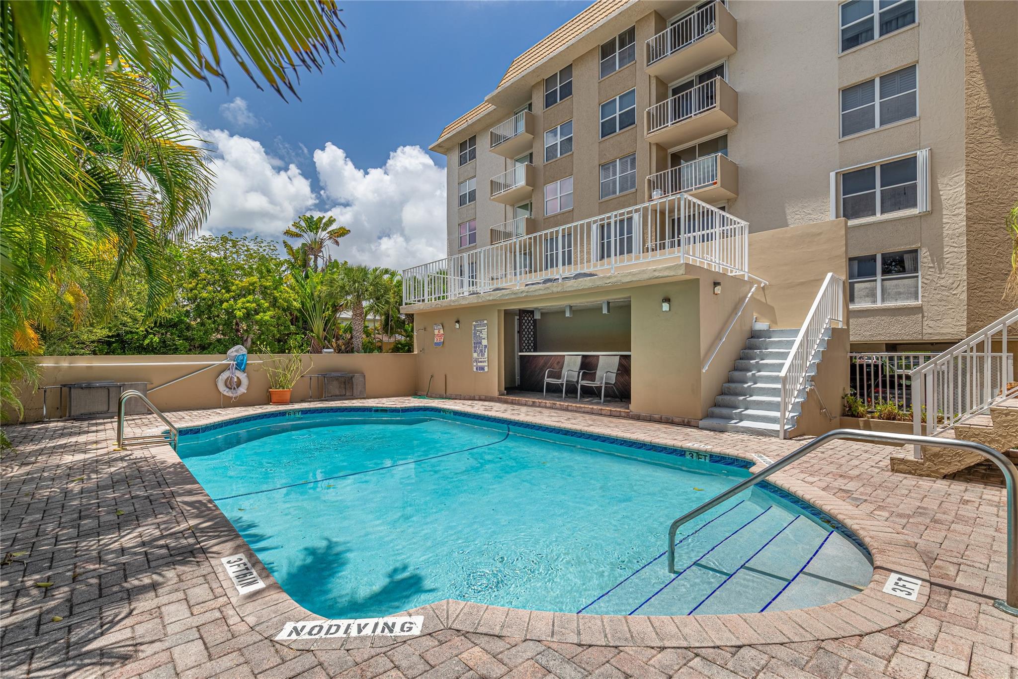 1050 SE 15TH ST 409