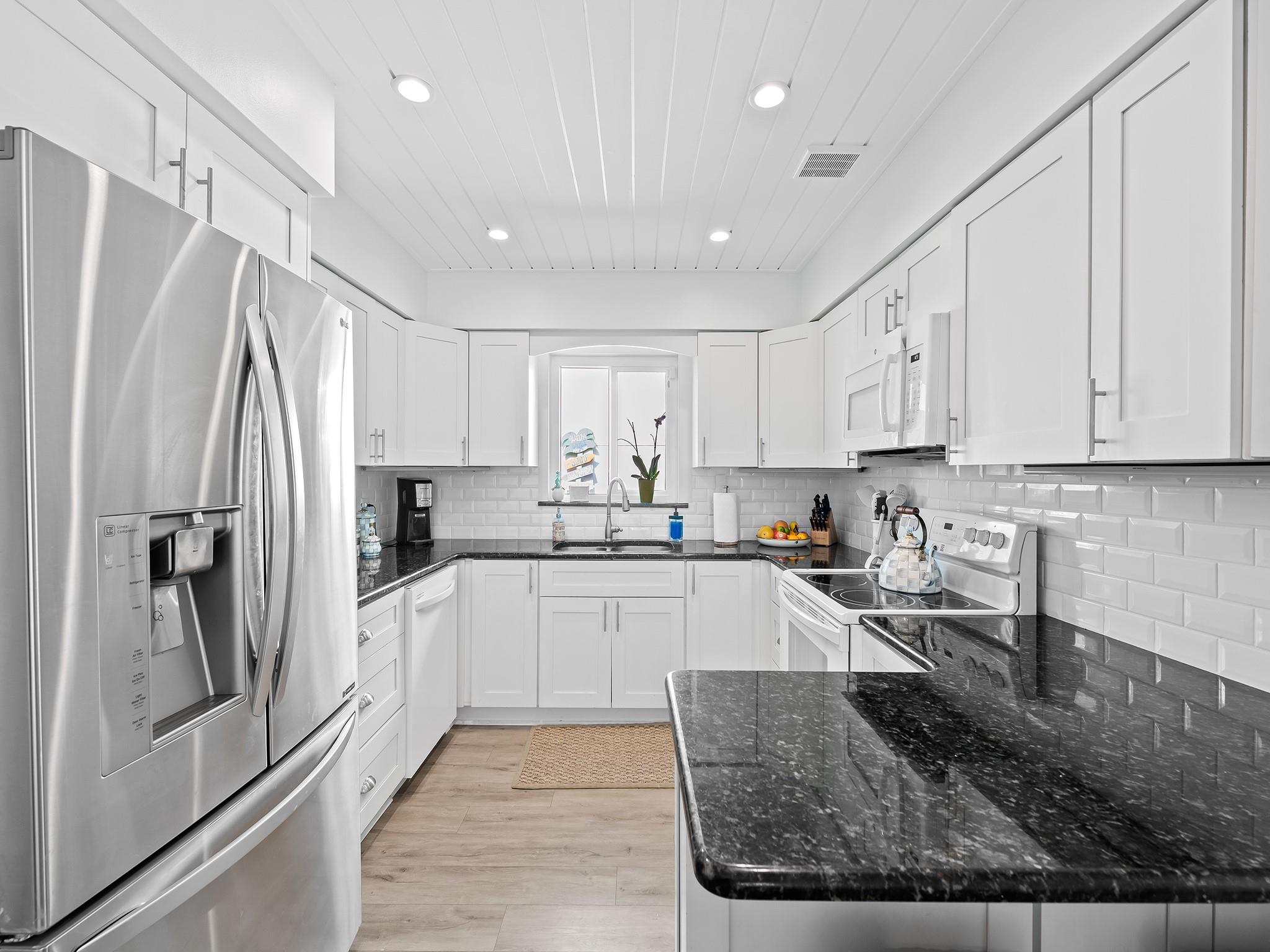 GARDEN ISLES SEC 8 54-23 - Residential