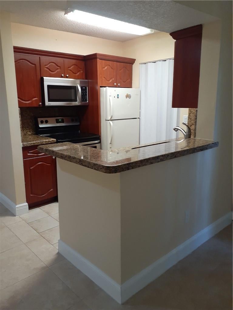 1247 SW 46TH Avenue 1307