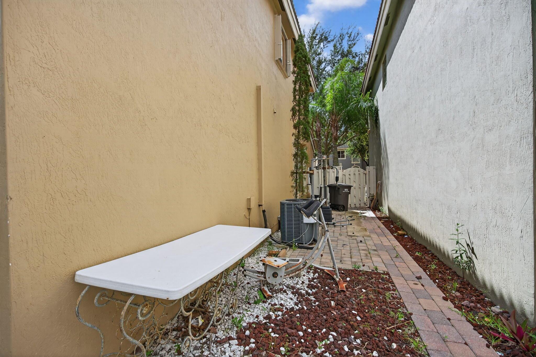 BRIGER PARS G, H AND J - Residential