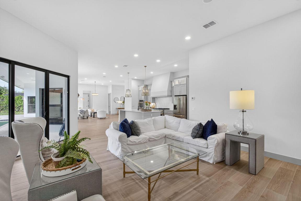 Heritage Oaks - Residential