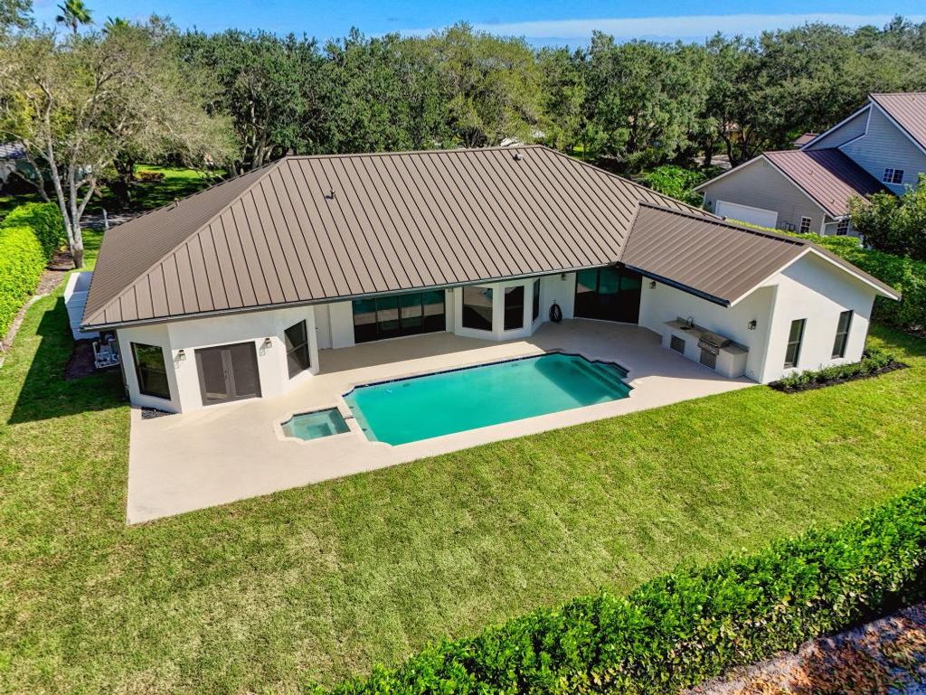 Photo of 18240 SE Heritage Drive, Tequesta, FL 33469 (MLS # R11153148)