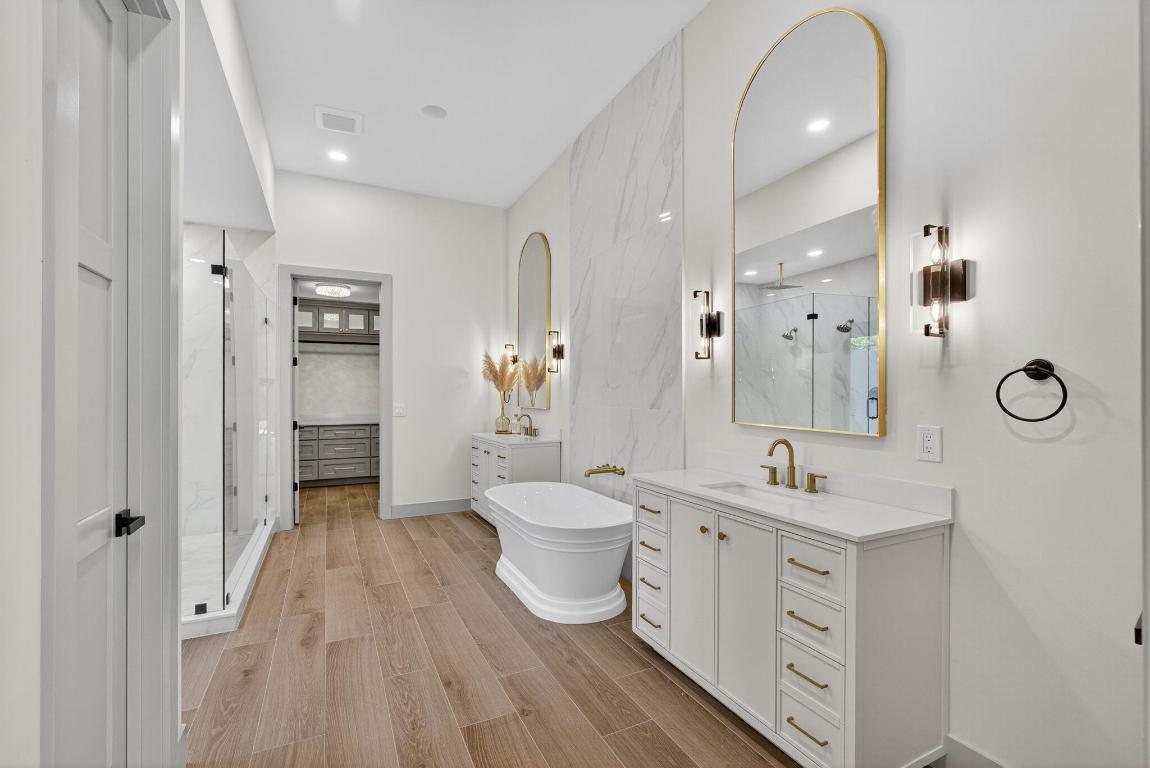 Heritage Oaks - Residential